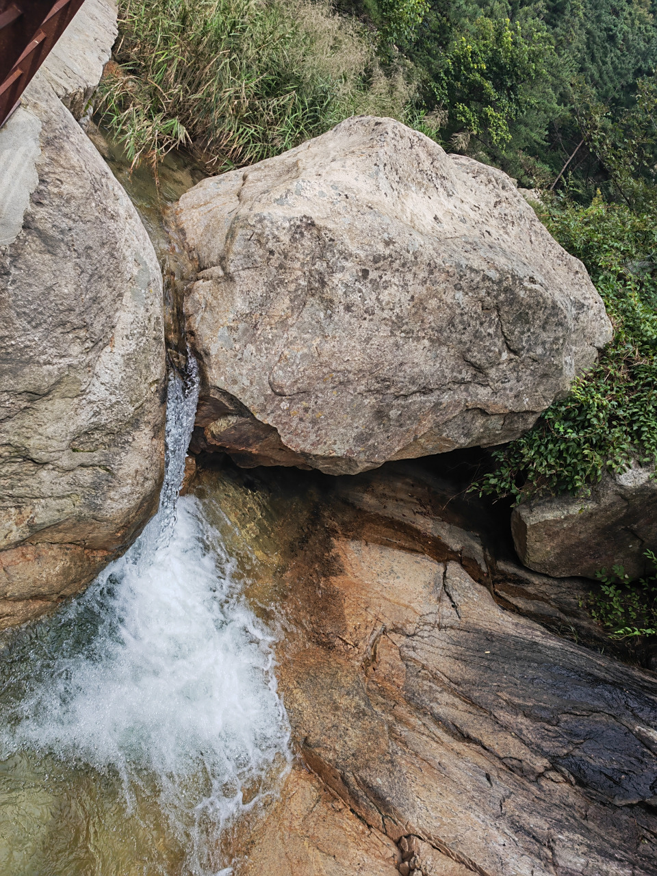 2023年9月,威海旅游昆嵛山留影.