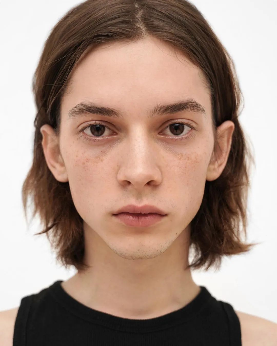 乌克兰19岁男模新人,男生女相的仙女!