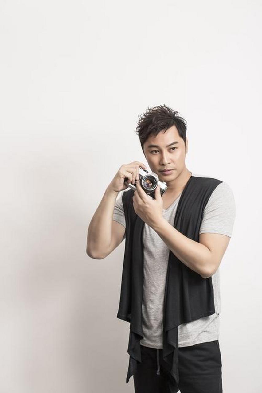 谭耀文是一位出色的演员和慈善家,他用自己的力量和影响力去改变世界.