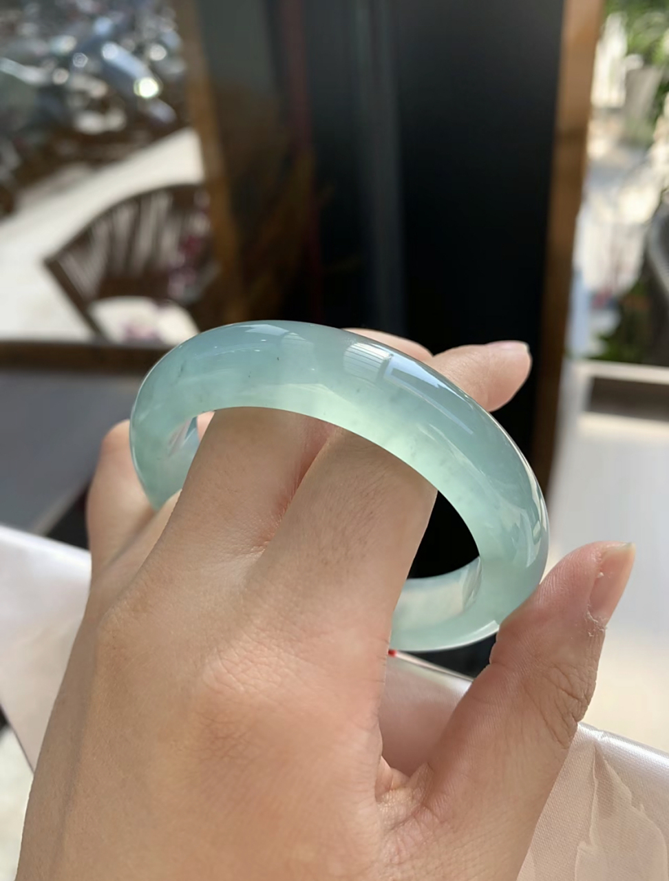 晴绿翡翠手镯#翡翠# #传统文化# #翡翠手镯