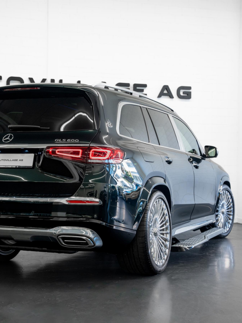 车漆选装价能买辆a4l的suv  目前店内有7台gls 600系列迈巴赫suv在售