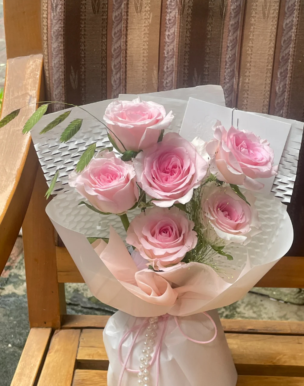 洛神玫瑰小花束,公主风 洛神玫瑰小花束,宛如公主般高贵.