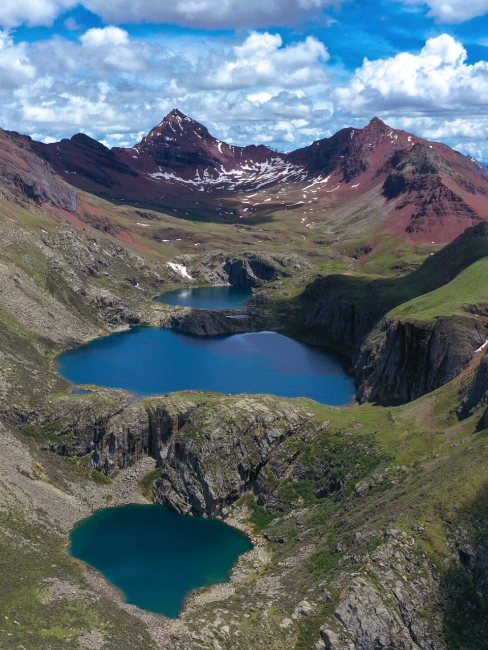自驾川西这条小众秘境路线太太太美啦  川西地区隐藏着一条相对冷门的