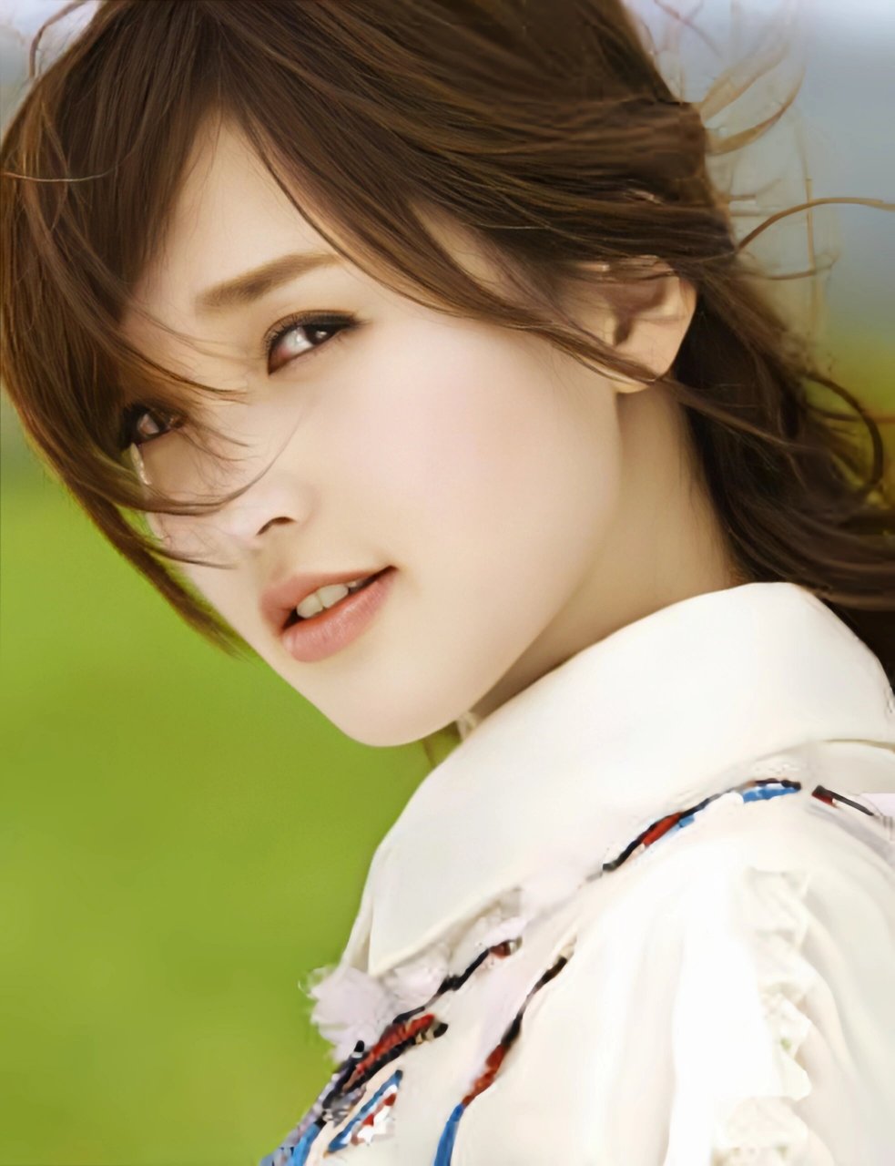 这么漂亮的金莎怎么就姨味了?