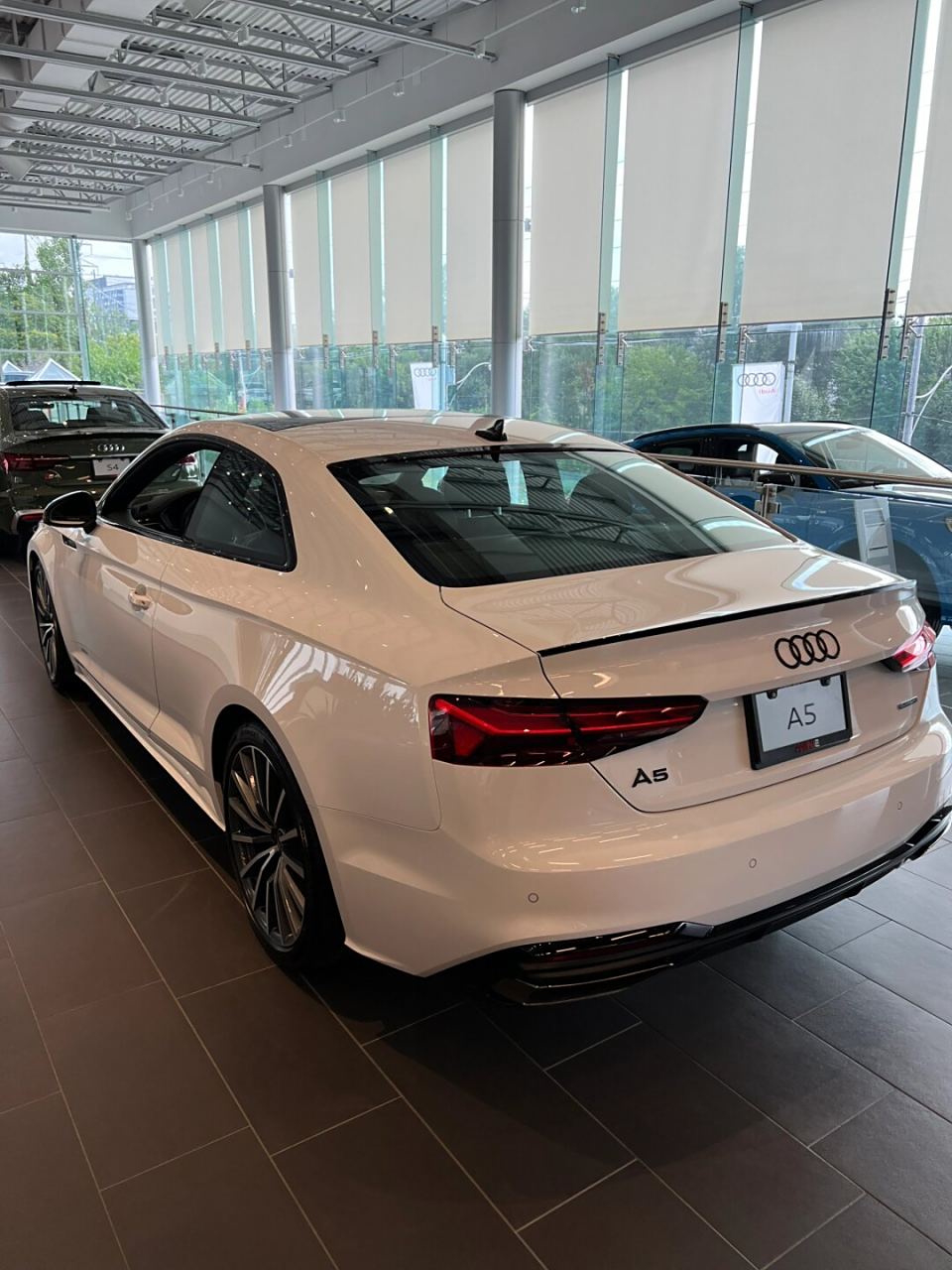 99心动车型:奥迪23款a5单门轿跑coupe,白色惊艳现车,本月限时虞惠