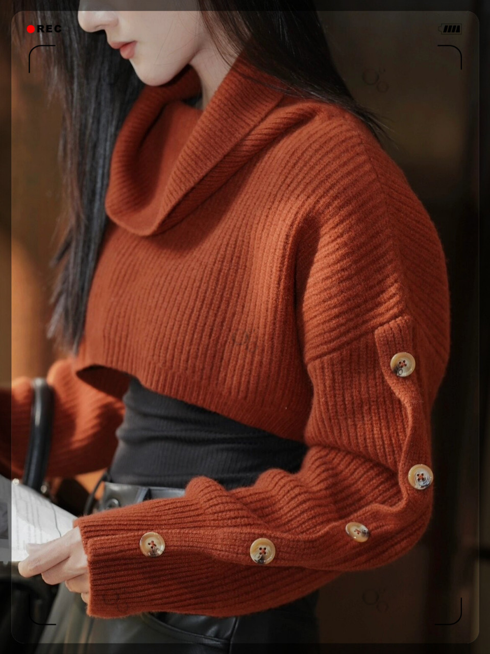 穿不腻的红棕毛衣  棕色的秋天,谁不爱?