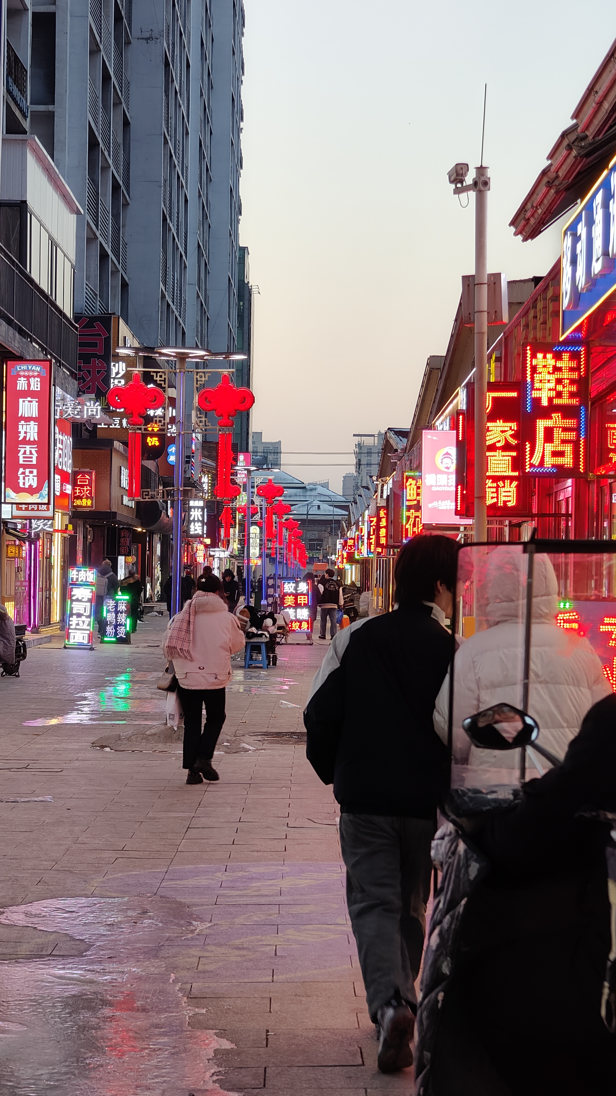 冬天夜晚街景图片图片