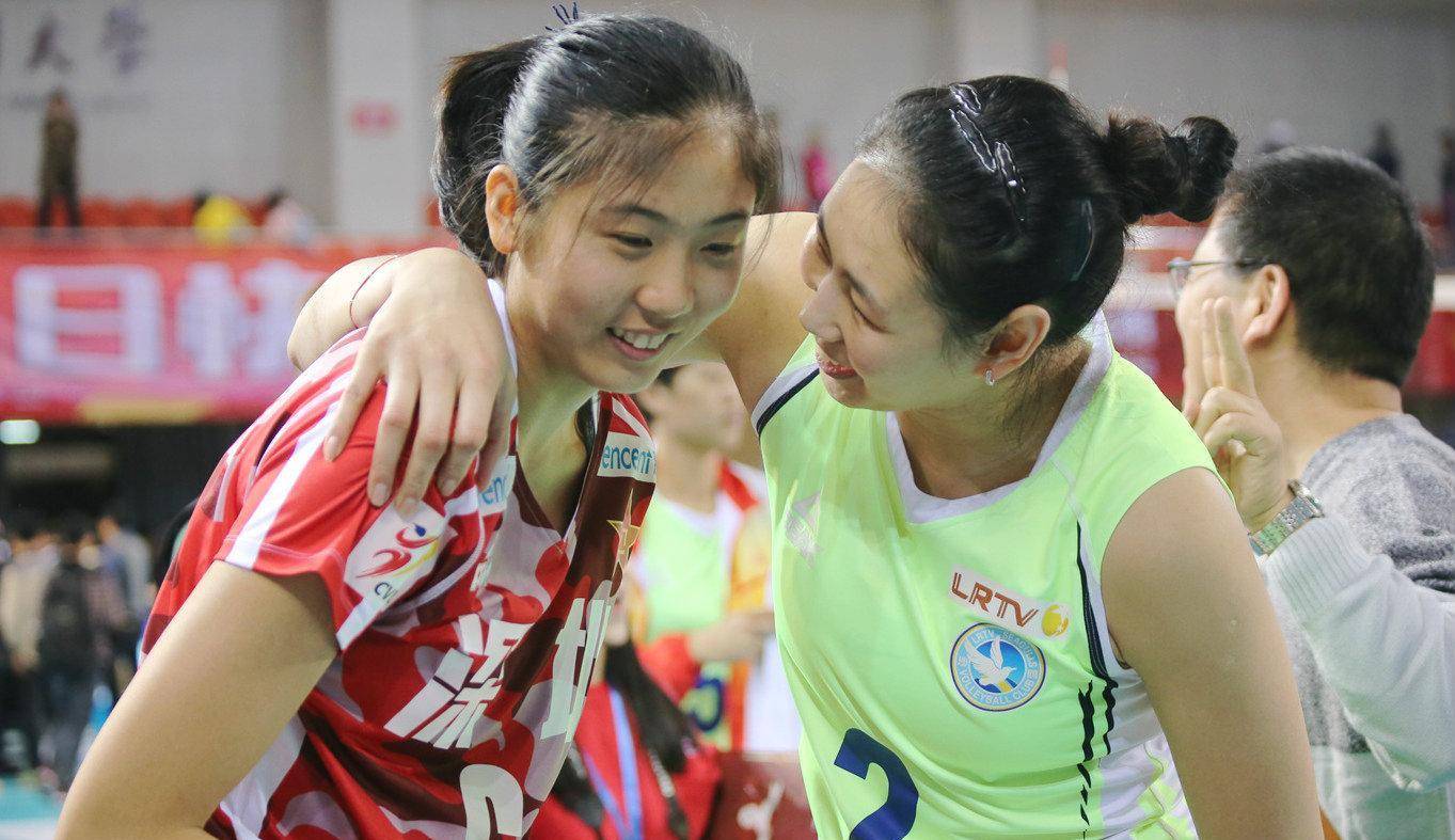 19扣12中2拦网!女排扣高3米26天才打出巨星数据,新颜妮出炉