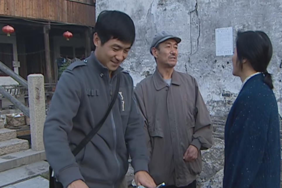 生活在421全新家庭模式的电视剧《中国家庭》剧情介绍