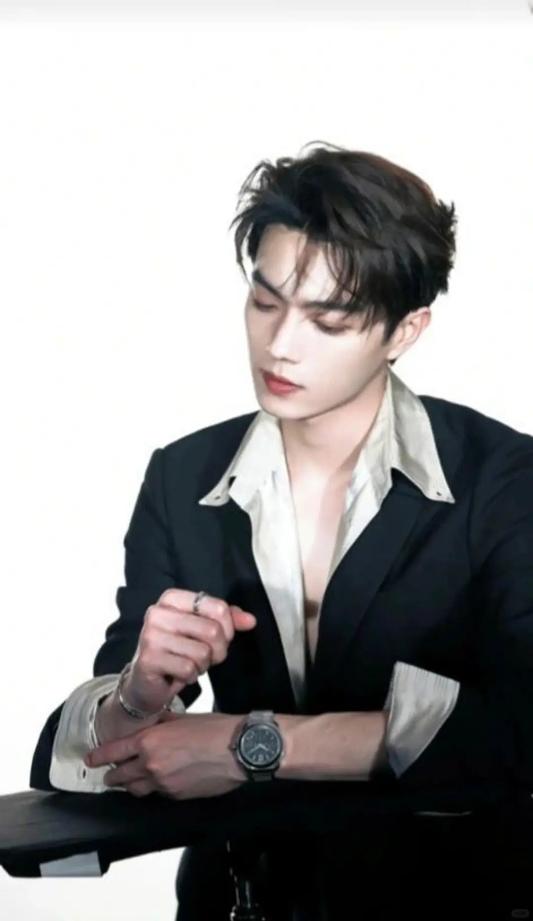 许凯:痞帅魅力难挡,我心动的理想男友