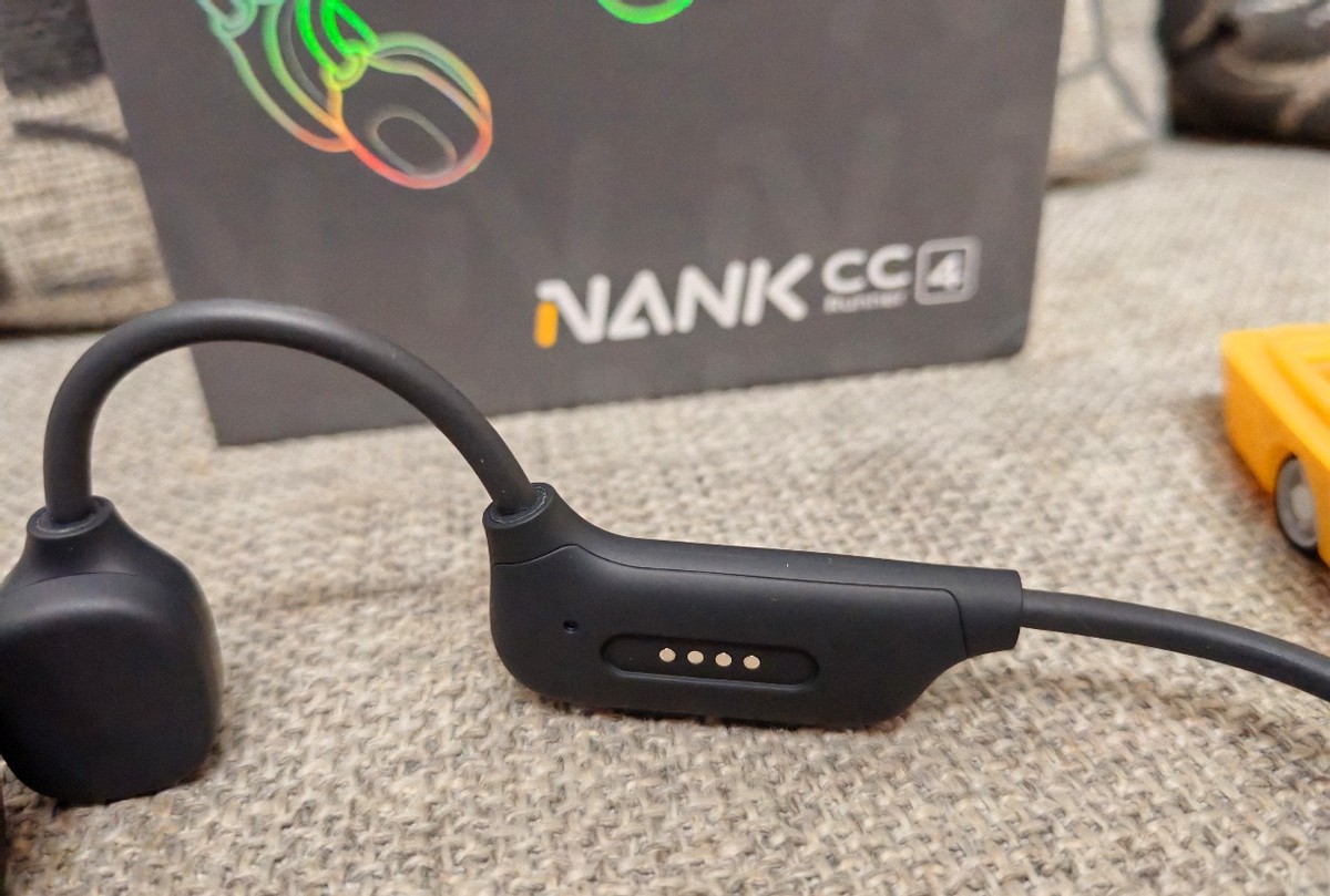 超轻的南卡Runner cc4骨传导耳机来了