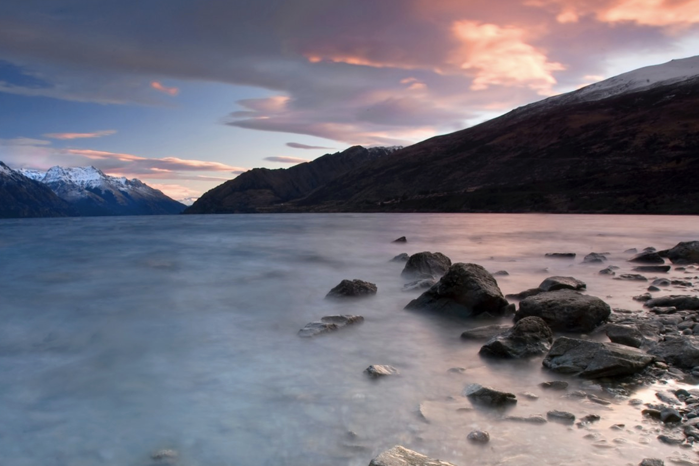 摘要:  做人要有稳得住的底气,才能静得下来不被欲望所累,沉得住气不