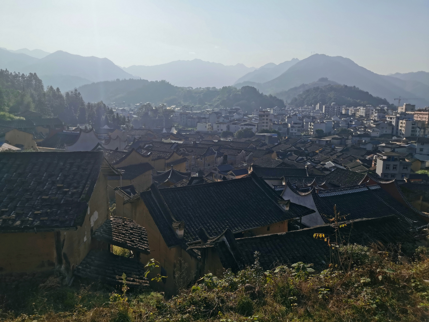 洋中古镇,福建宁德的"梦里水乡",古镇距离宁德市二十公里,群山环抱,两