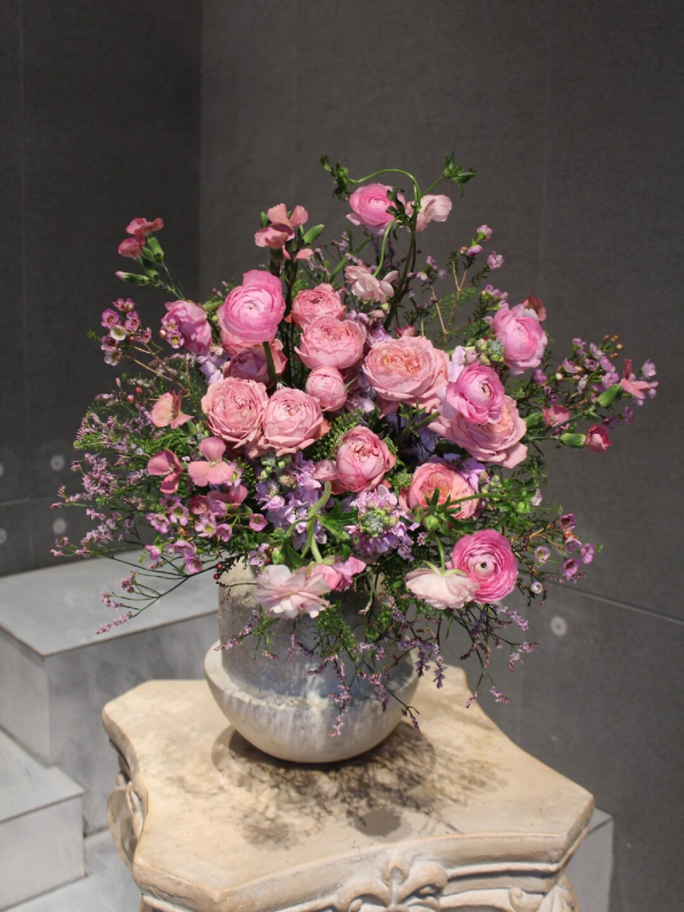 想要一束美丽的法式花束,粉色花束,那就自己动手做吧!