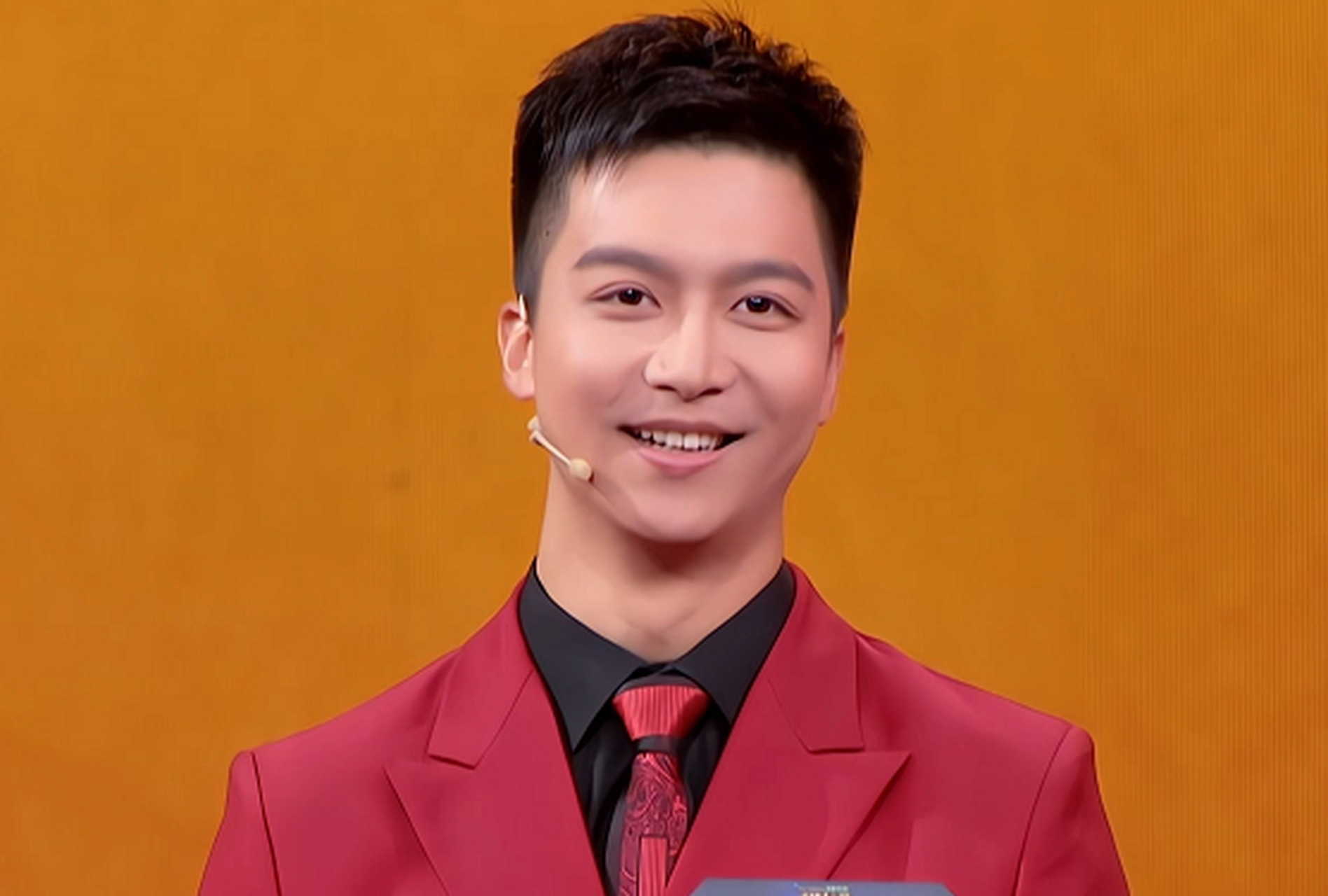 央视主持人大赛落幕,杨旭夺得冠军 2023央视主持人大赛落幕,热门选手