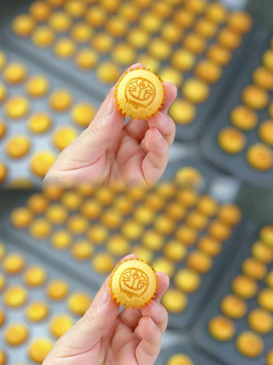 南瓜迷你小蛋糕营养好吃又可爱 配方南瓜泥鸡蛋玉米油牛奶细砂糖低筋