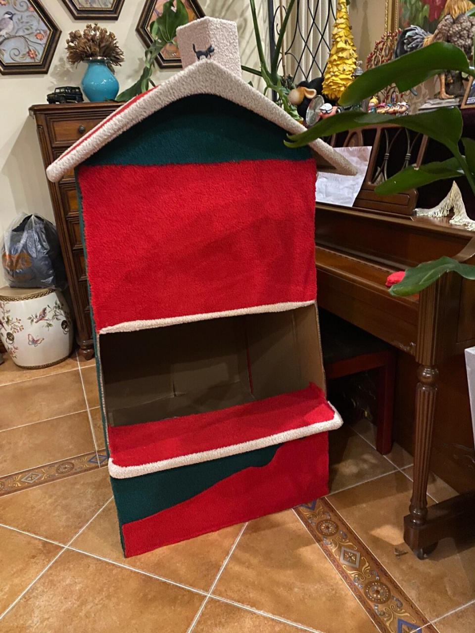 自制圣诞房子  宝宝心心念念的圣诞节小房子,用闲置纸箱打造温馨小