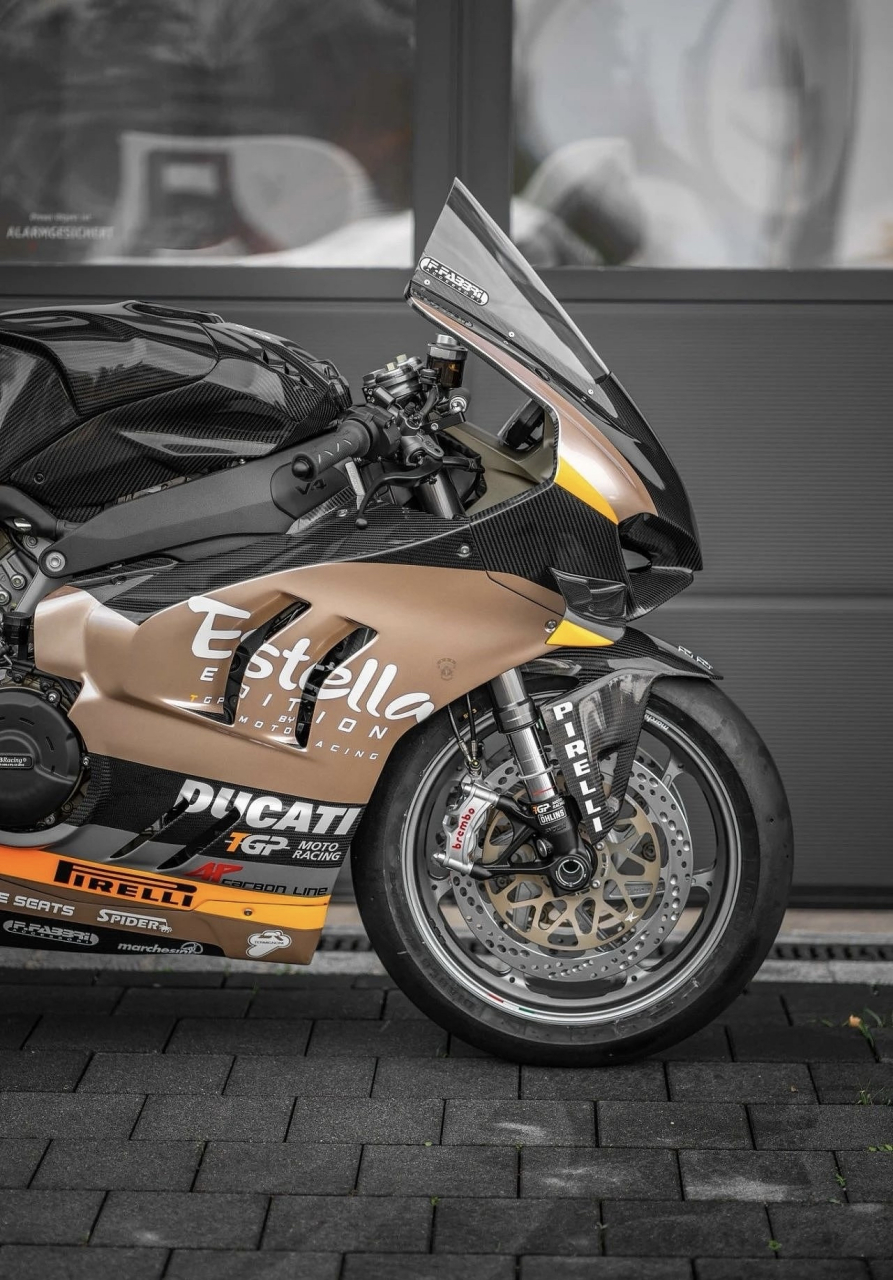 改装定制 | estella版 杜卡迪panigale v4改装欣赏