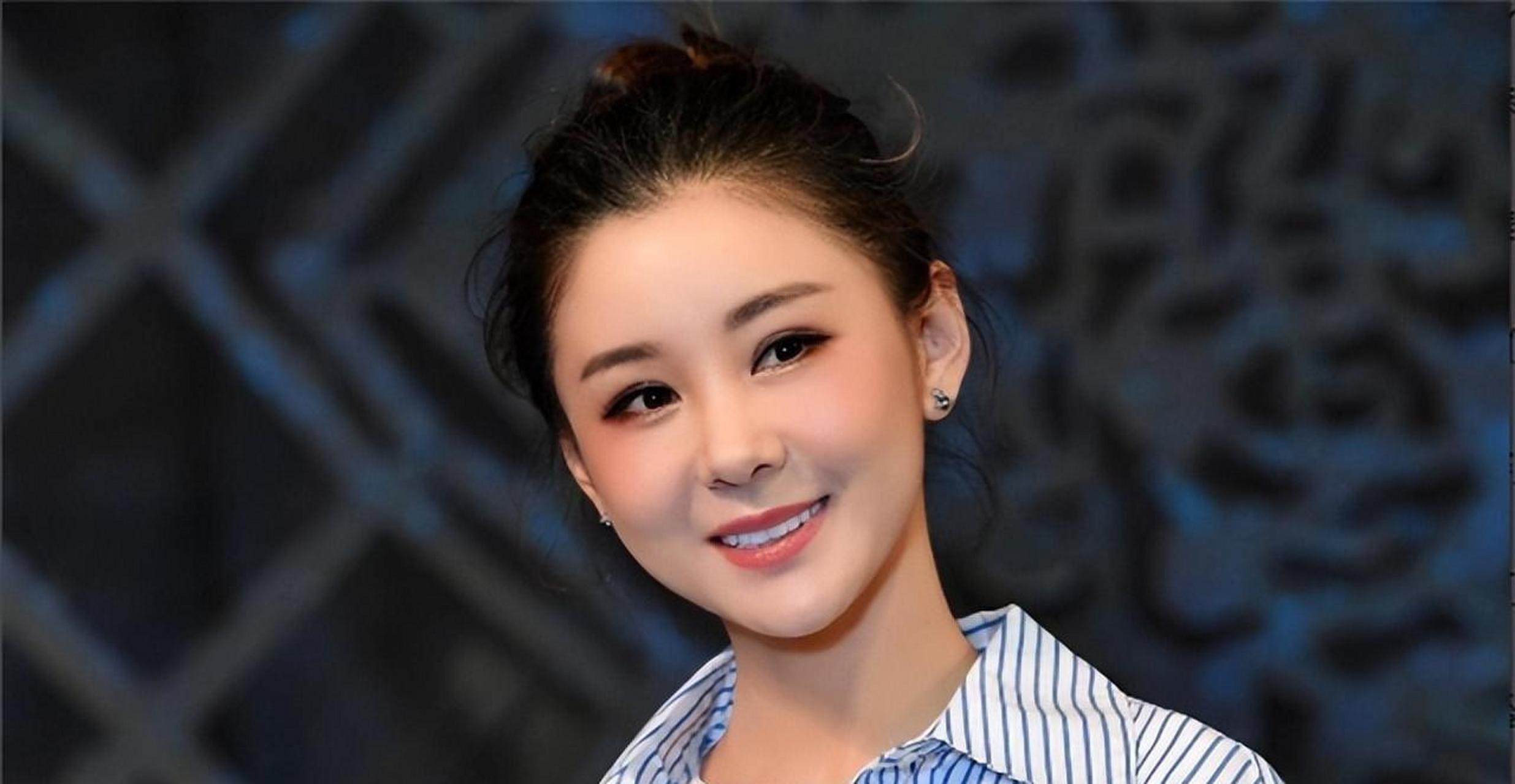 《平凡的世界》中的孙少安扮演者王雷在现实生活中向李小萌求婚