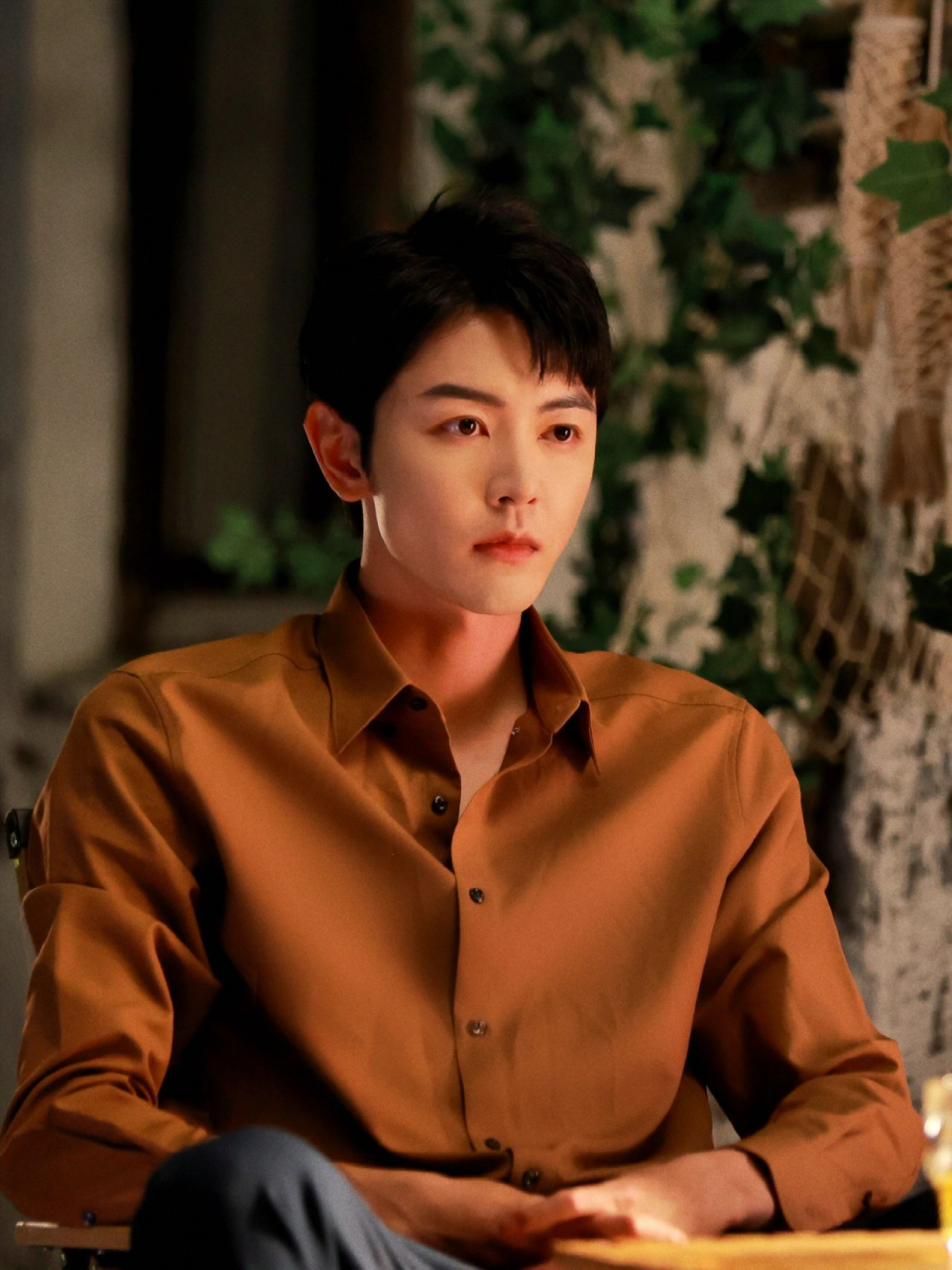 还得是西装 戴景耀穿上真的很贵公子 年少未识西装之美,如今越看越