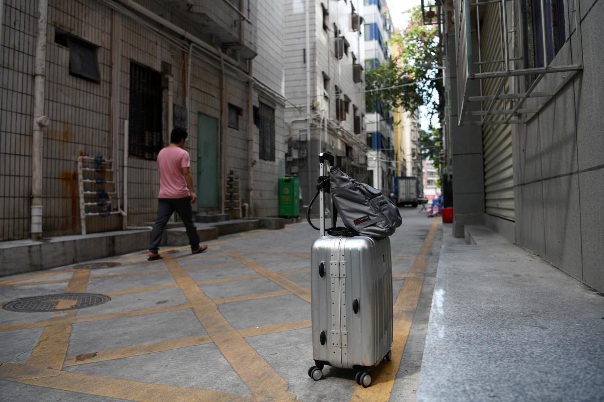 消失的三和大神那些住網吧混日結的躺平者他們去哪了