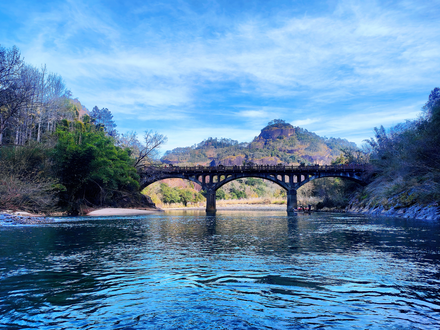 游福建武夷山——九曲溪竹筏漂流