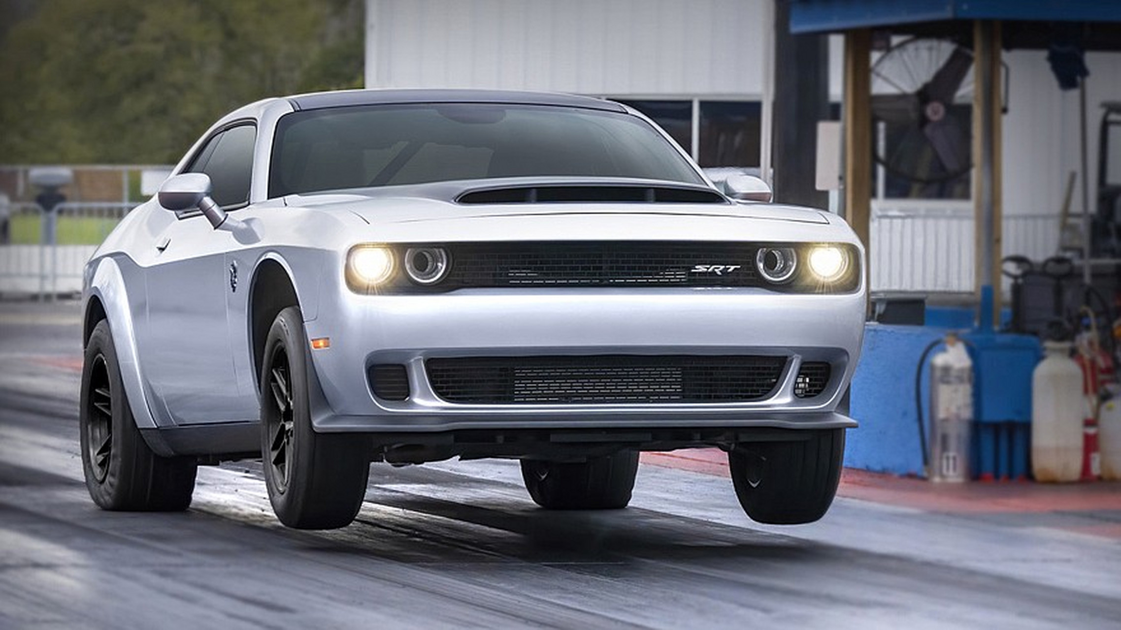 道奇挑战者生涯结束:最后一辆肌肉车srt demon 170下线!