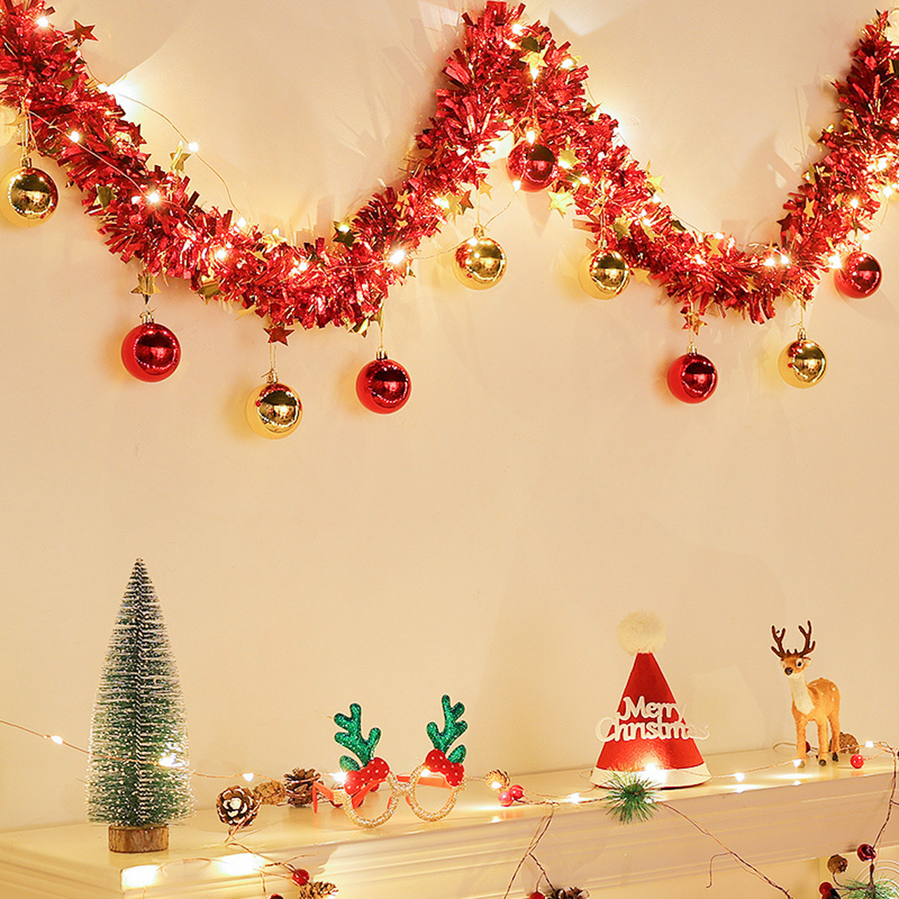 圣诞节装饰彩条挂饰	 圣诞的钟声响起,雪花飘落,我们迎来了这个温馨的