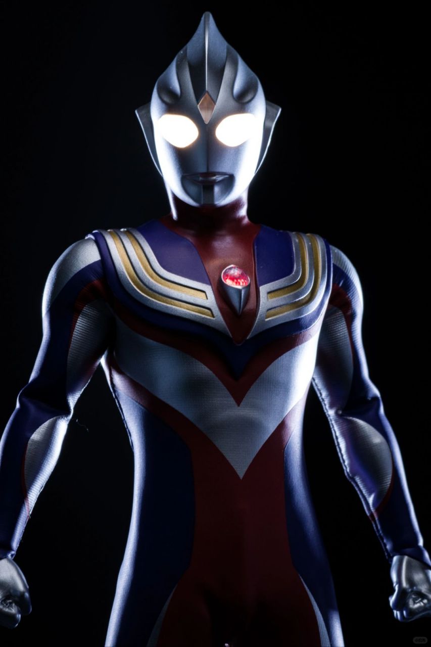 《迪迦奥特曼》真的太帅了!