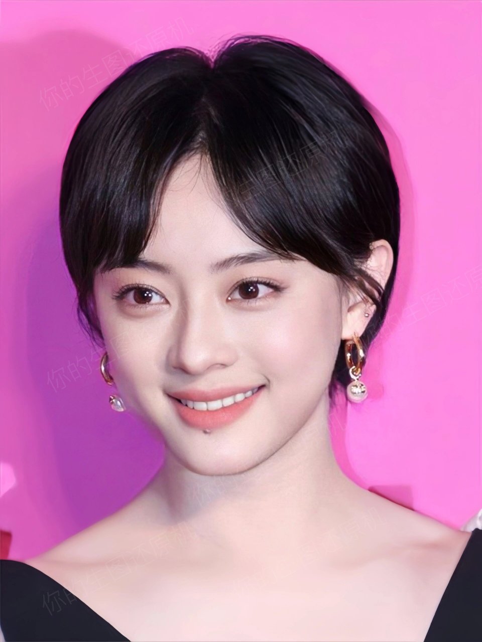 其实,孙俪的长相属于"小家碧玉"