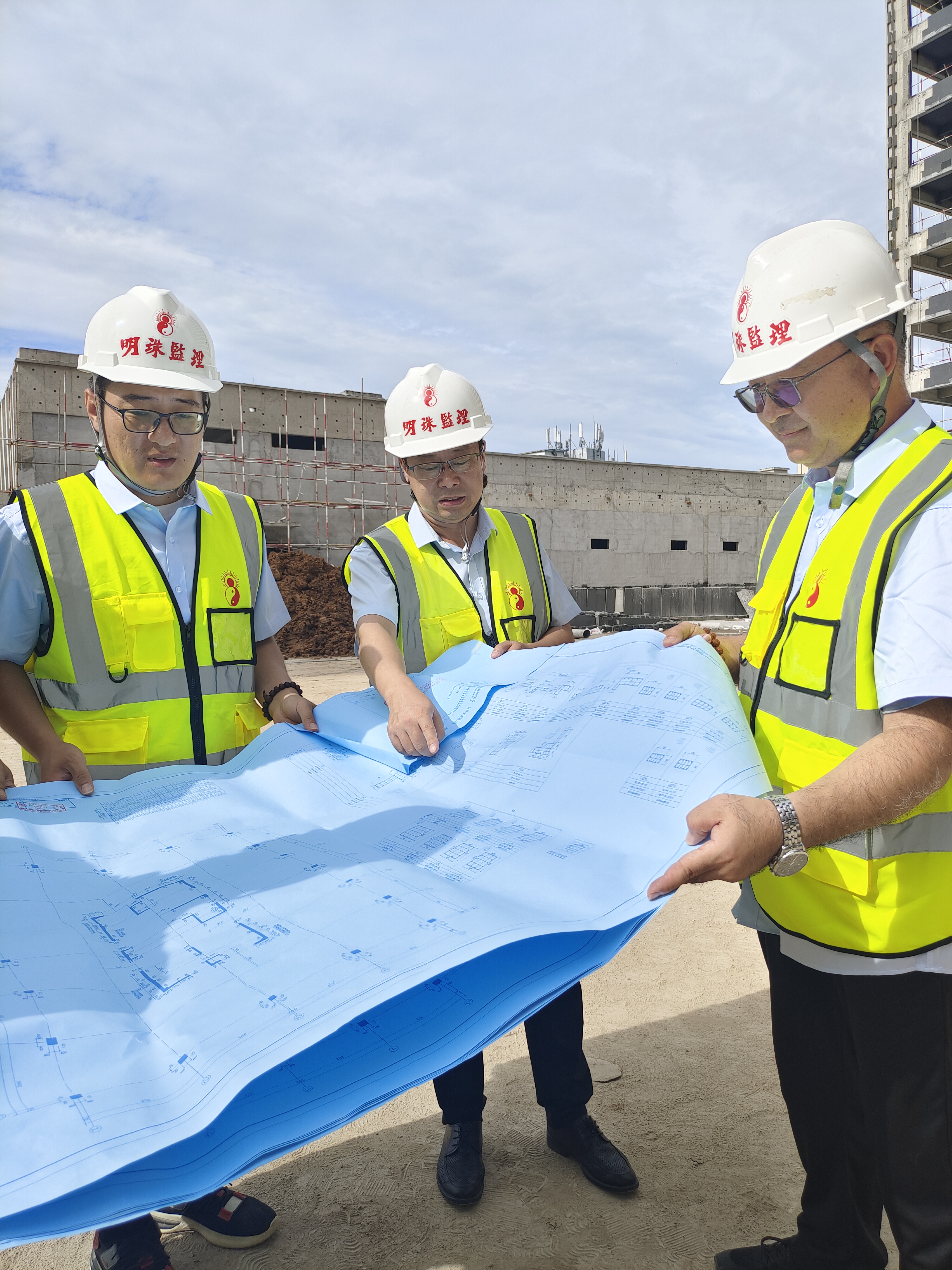 坚守质量防线:工程监理在基础防水卷材施工日常巡检的重要性