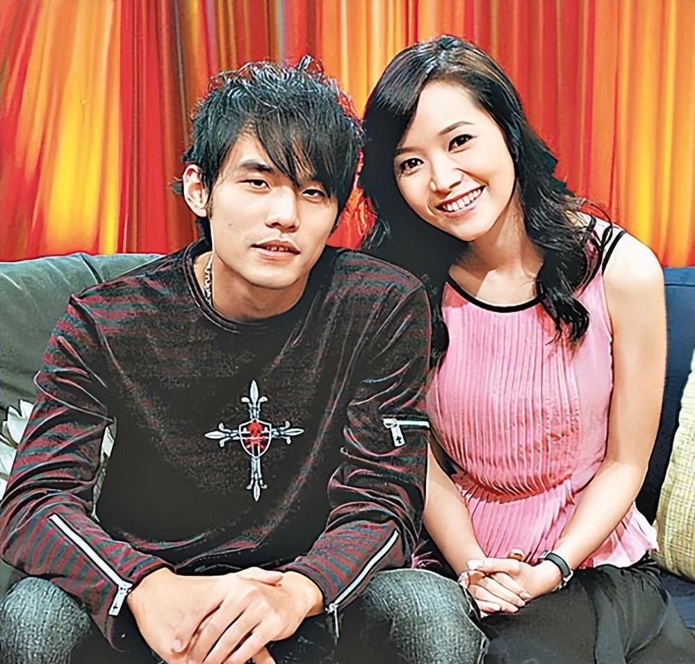 侯佩岑:我这辈子最正确的决定,就是甩了周杰伦,嫁身家25亿丈夫