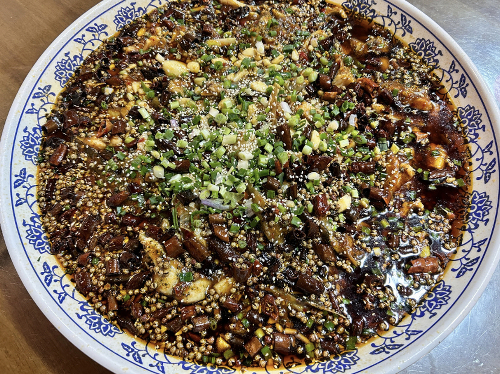 重庆过冬怎么能没有# 璧山来凤鱼,一道以草鱼(花鲢鱼)为主食材的床怂