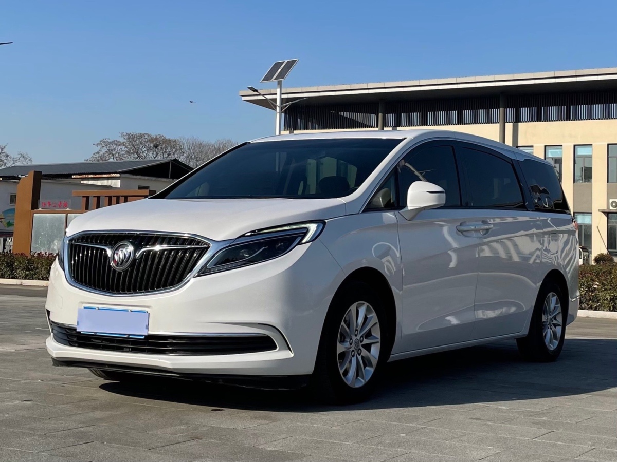 别克gl8适合家用吗?过来人告诉你,有这些优缺点