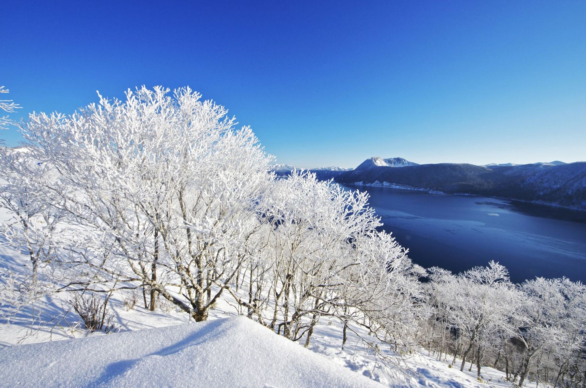 北海道雪景高清壁纸图片