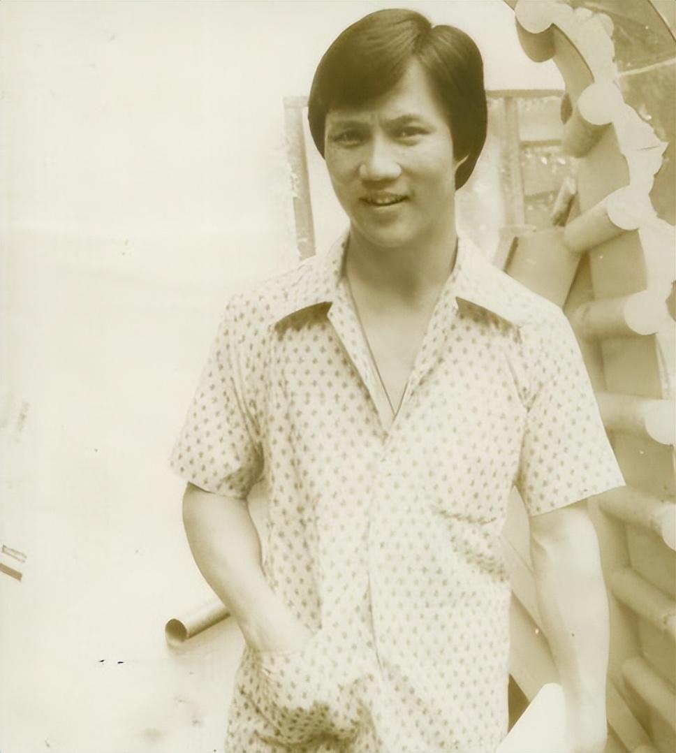 "霍元甲"黄元申:与赵雅芝传出绯闻,41岁削发为僧,今年75岁了