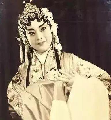 左大玢:自从演了观音后,身上"怪事"不断,原因至今无法解释