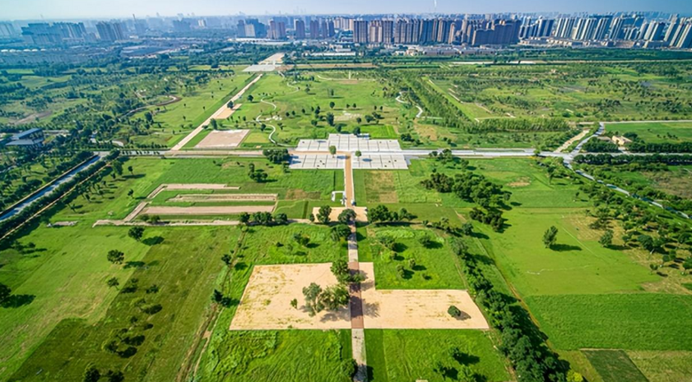 汉长安城国家遗址公园图片