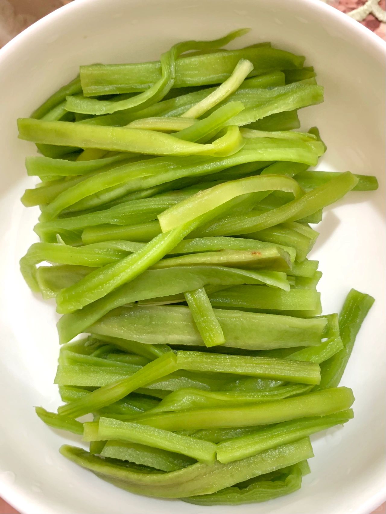 允许有人没吃过这个 连吃两个晚上啦 贡菜这种人间美味没有人会不爱吧