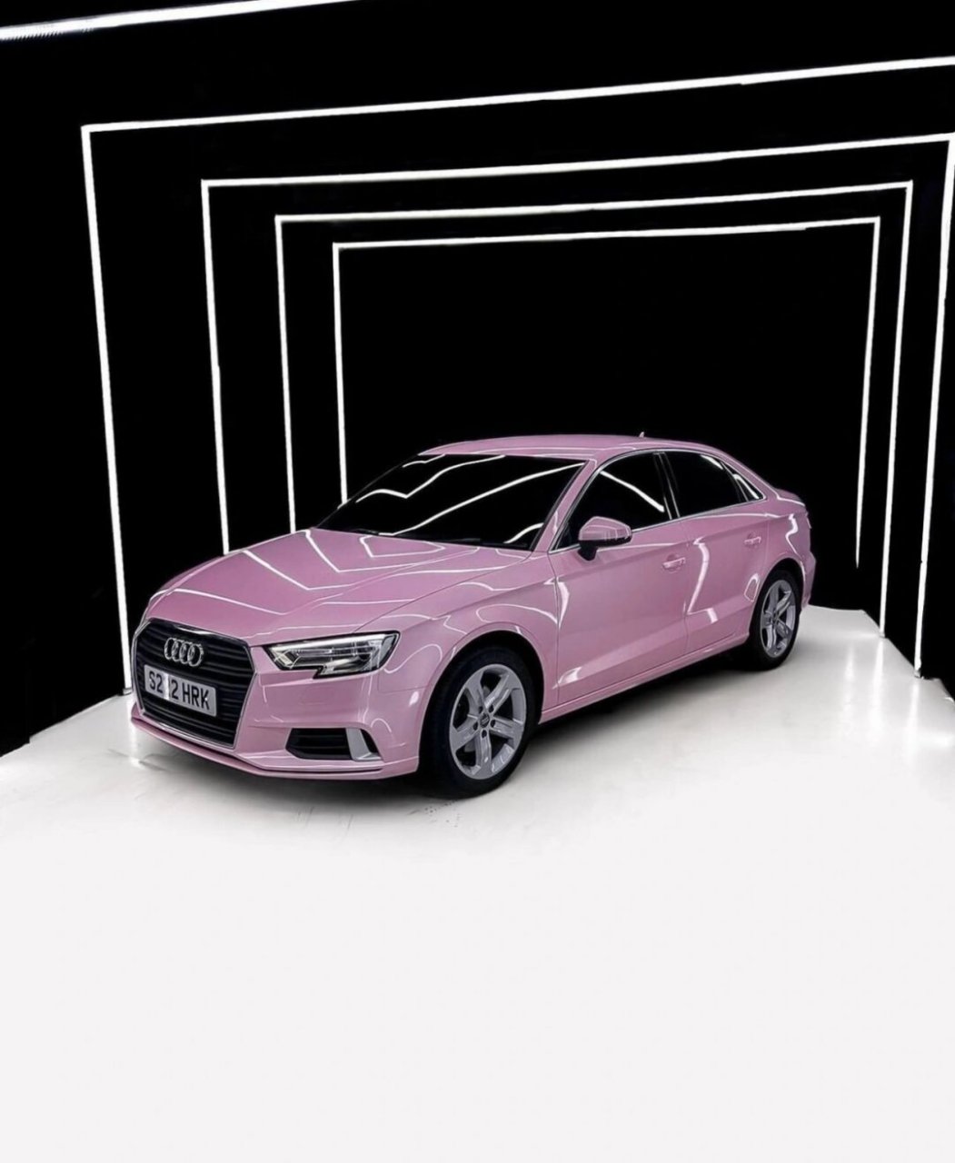 浅浅淡淡的低饱和色系谁懂啊  浪漫樱花粉奥迪a3:甜美小仙女的理想