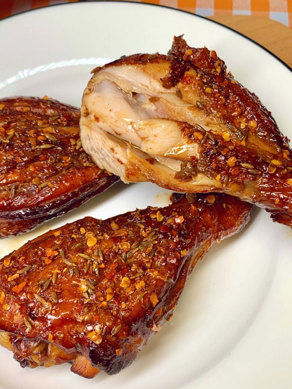 孜然烤鸡腿,外焦里嫩,撩动了全家的味蕾!亲测零失败!