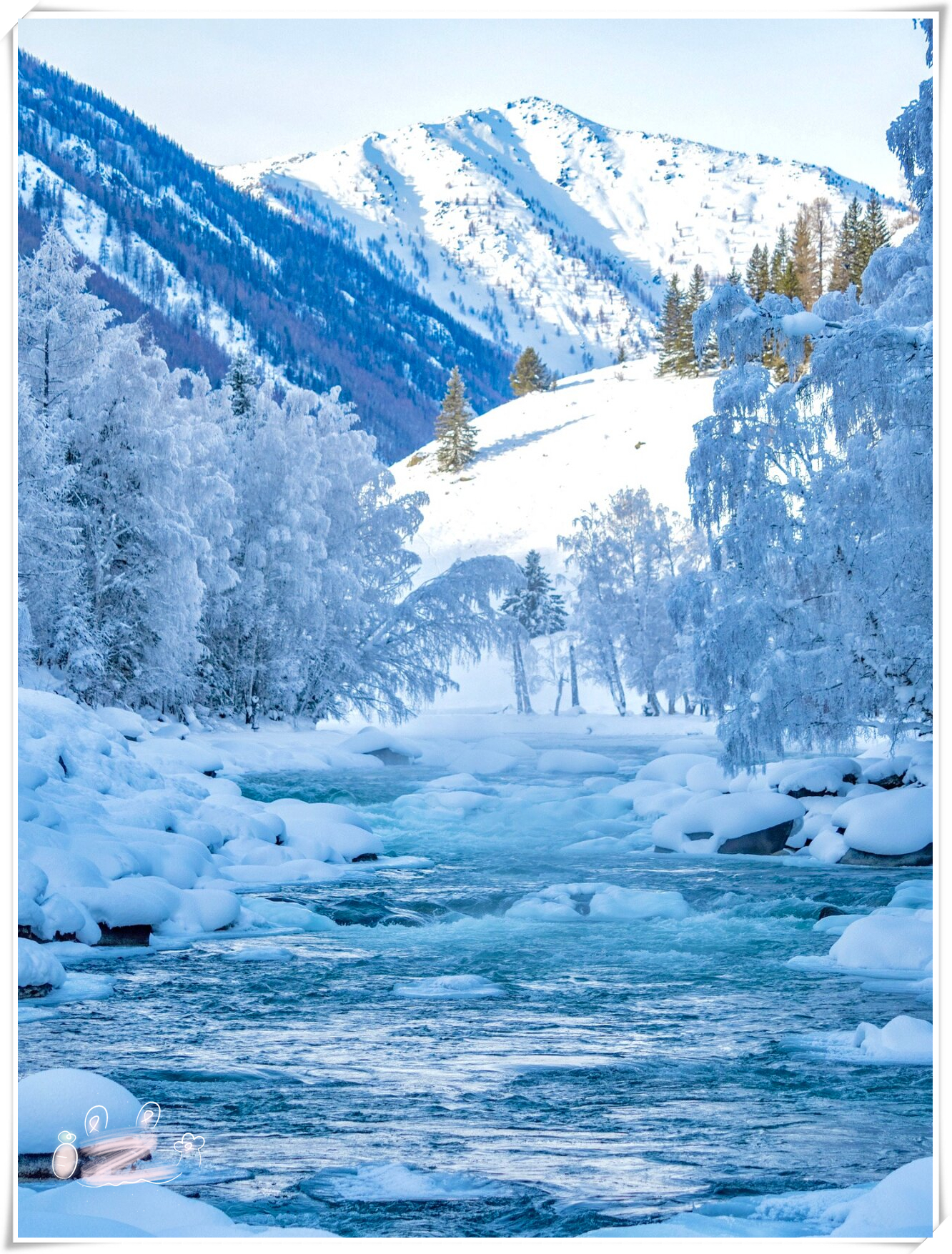 谁能拒绝如此美丽的冬天雪景呢?这个冬季,一定要安排一次新疆