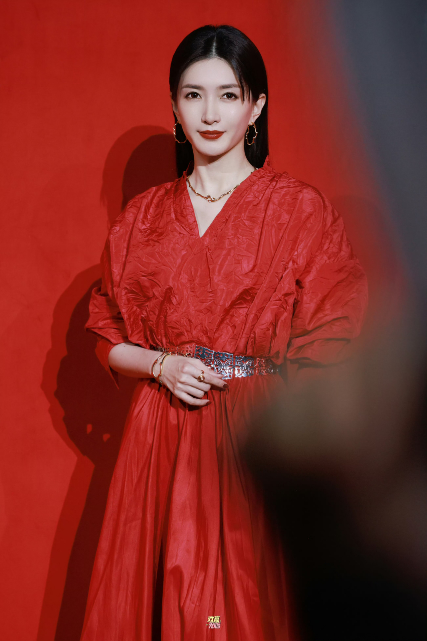 江疏影红色衣服#美女