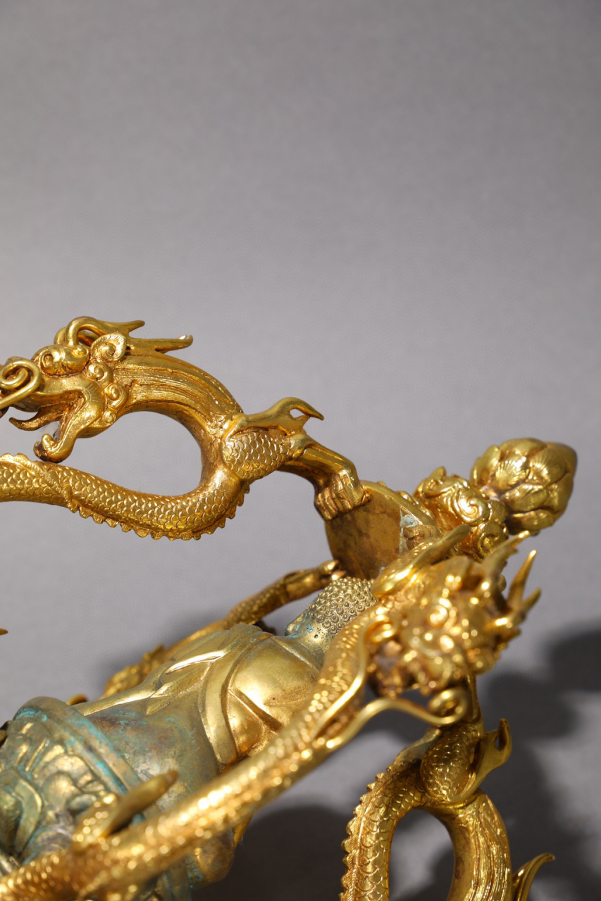 鎏金佛陀禅杖 尺寸:25.5×14.5厘米 重2820克