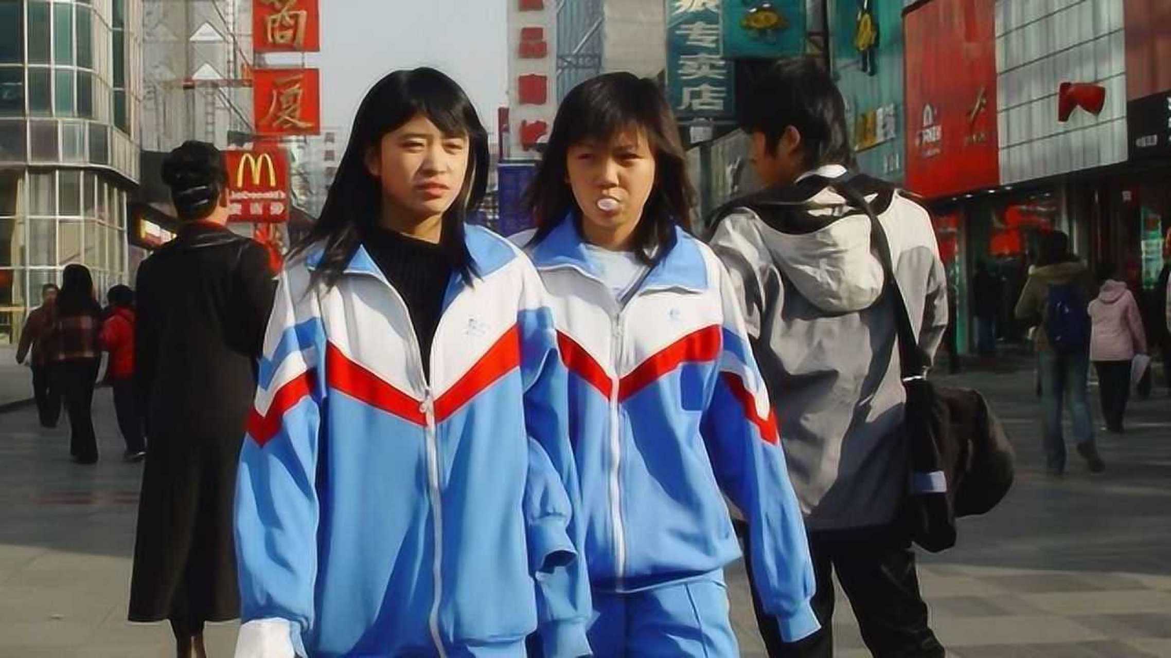 中国以前的校服 难看图片