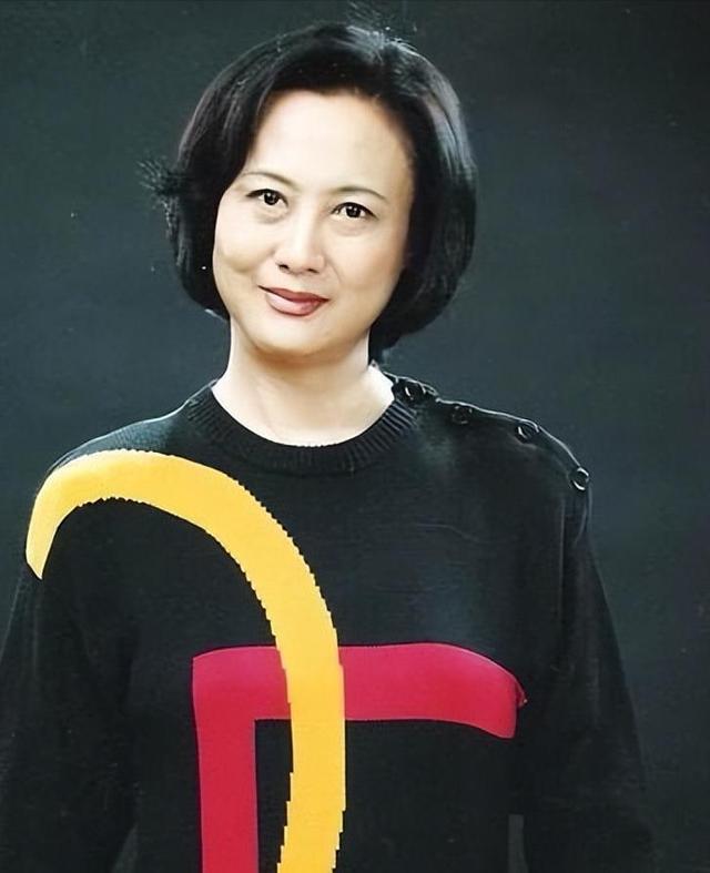 著名演员柏寒:临终时将31岁儿子托付给海清,如今怎样了?