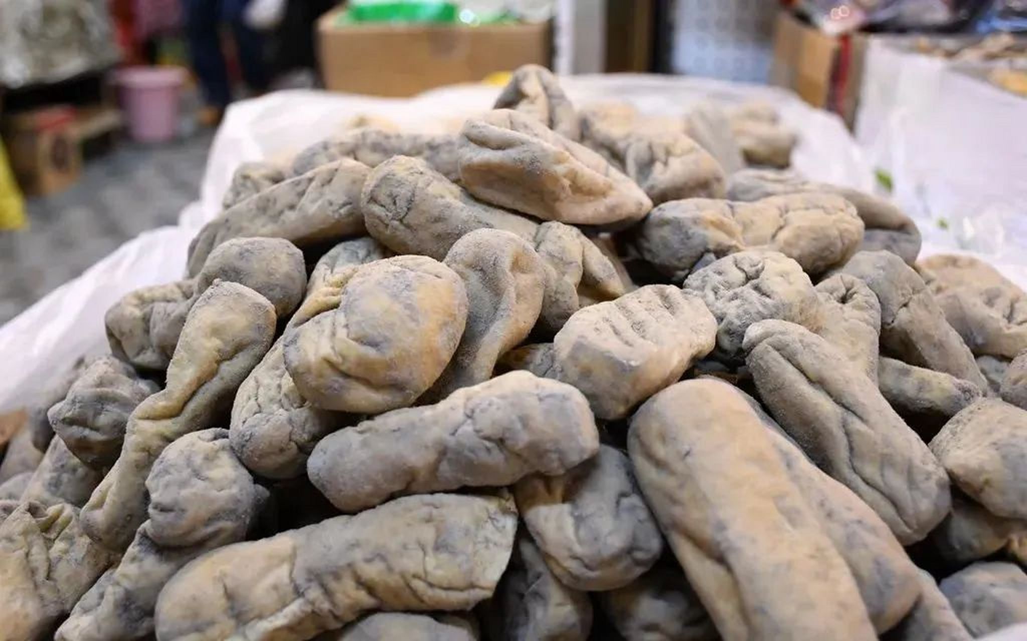 道真灰豆腐果,这是一款充满传奇色彩的美食.