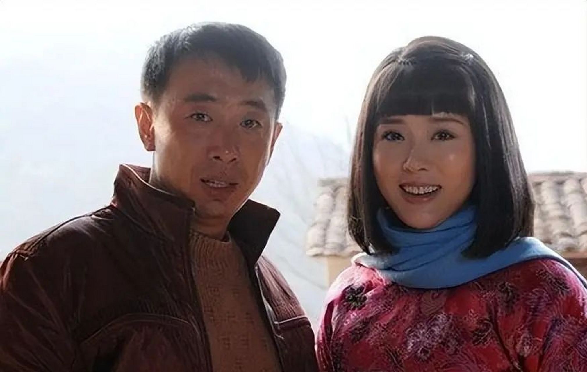 范雷是一位敬业的演员,与圈外妻子谢莉结婚21年,婚姻幸福美满,有一