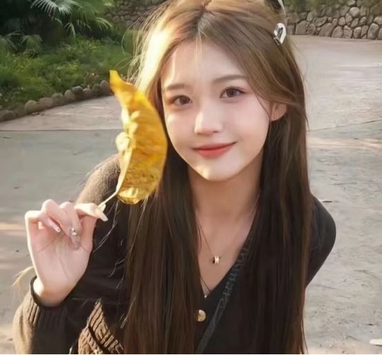 御妍苑:半永久纹绣这项技术已经得到了广泛应用,比如眉毛,嘴唇