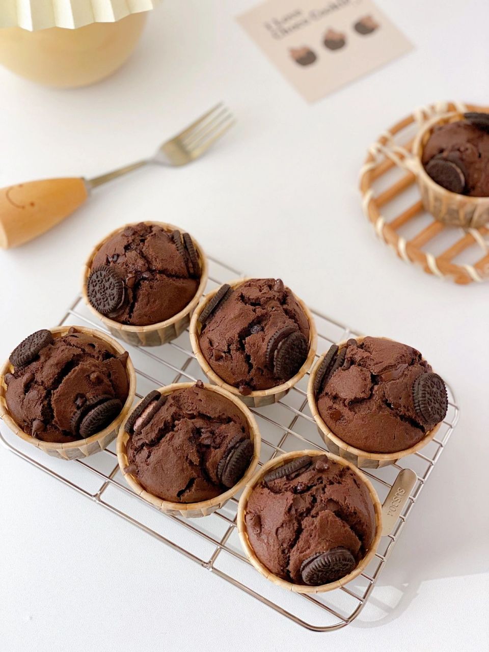 颜值还超高 五分钟快手甜品都给我冲, 巨好吃的奥利奥巧克力麦芬蛋糕